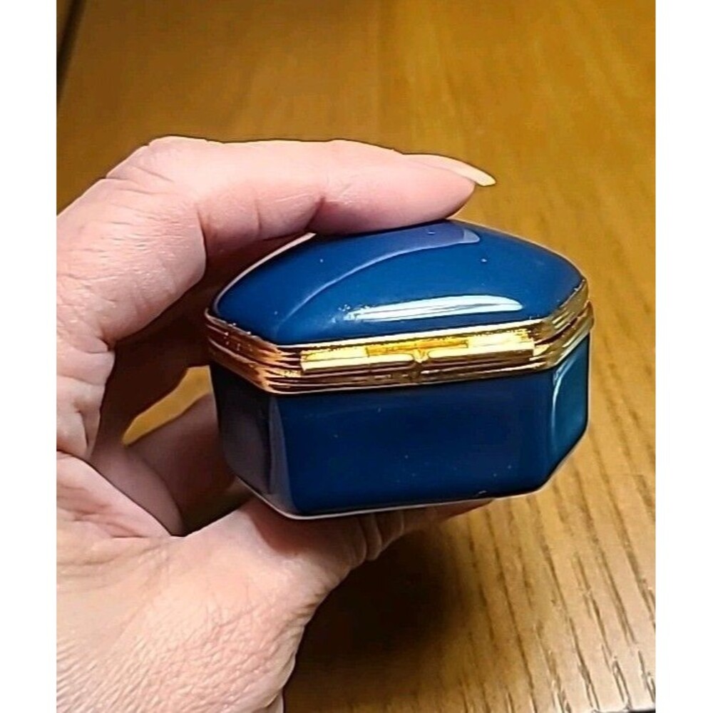 Vtg Limoges France Porcelain Dark Aqua Blue trinket Box Pill Box 2x2.25x1.5 NEW - Picture 12 of 12